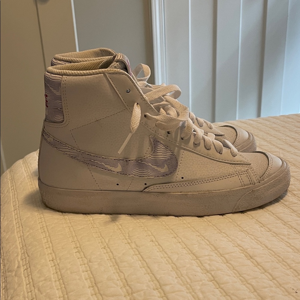 Nike GSB Blazer Mid 77 High-Top Sneakers in White and Red